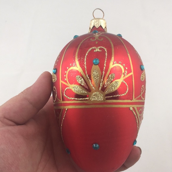 VINTAGE ARTISAN HANDCRAFTED RED EGG SHAPED CHRISTMAS ORNAMENT UPCYCLED - Picture 4 of 8